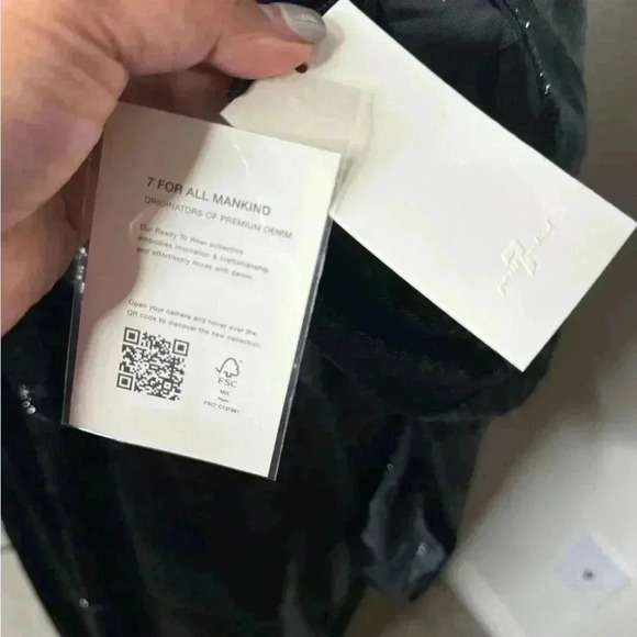 BNWT 7 For All Mankind Romper - Picture 7 of 12